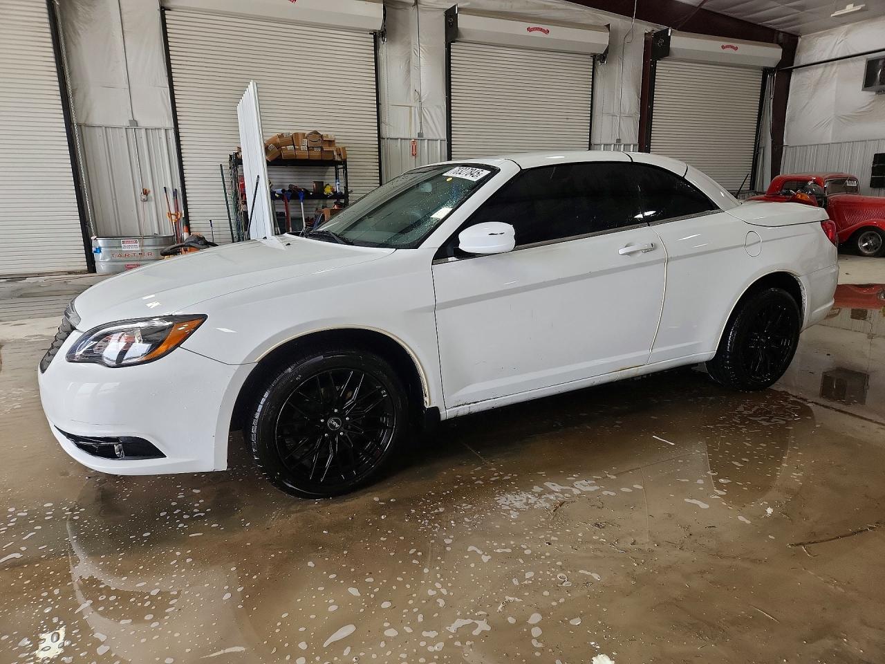 2013 CHRYSLER 200 S | 1C3BCBGG3DN543094 | UPCARS