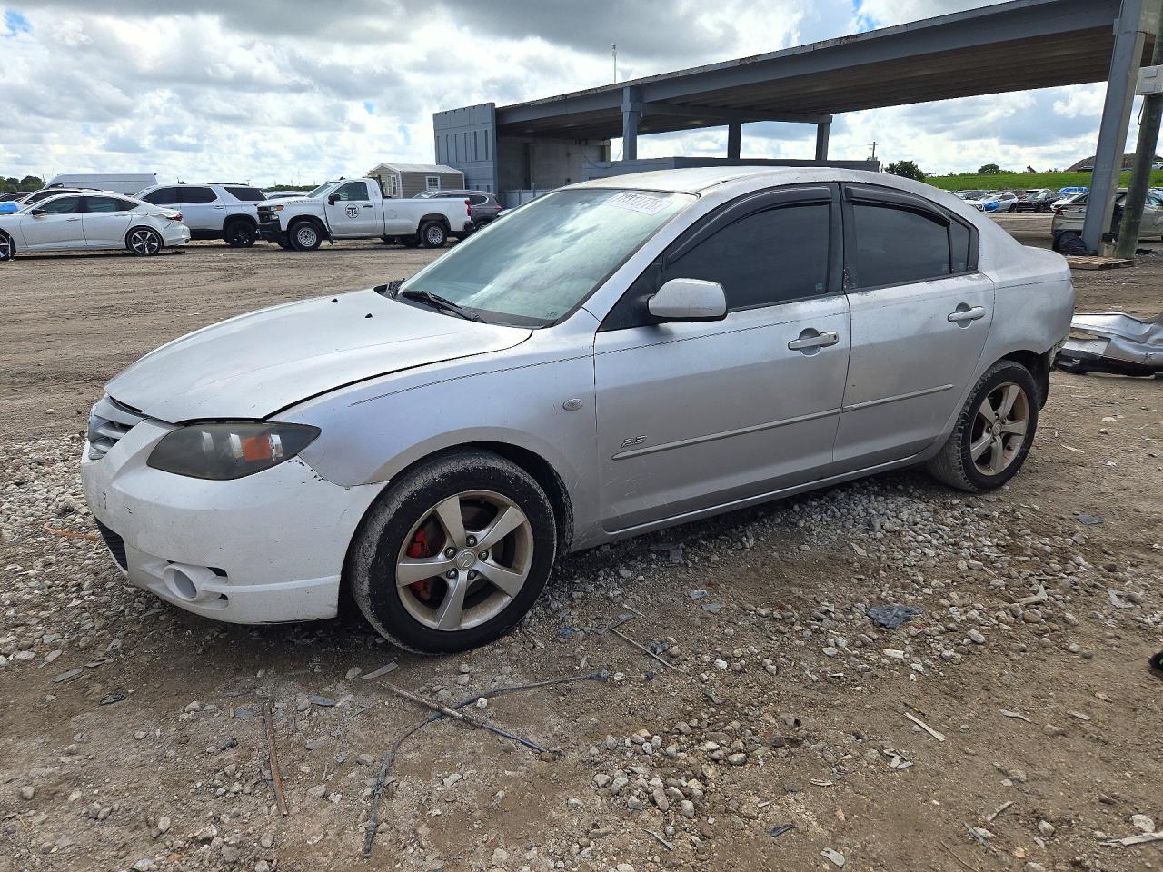 2004 MAZDA MAZDA3 S | JM1BK123241209420 | UPCARS