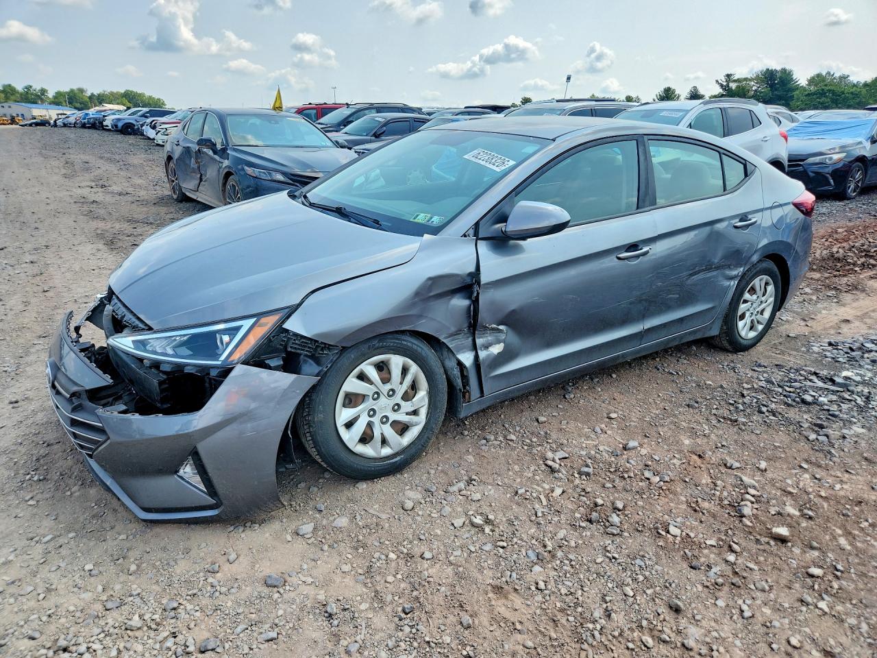 2019 HYUNDAI ELANTRA SE | 5NPD74LF5KH463245 | UPCARS