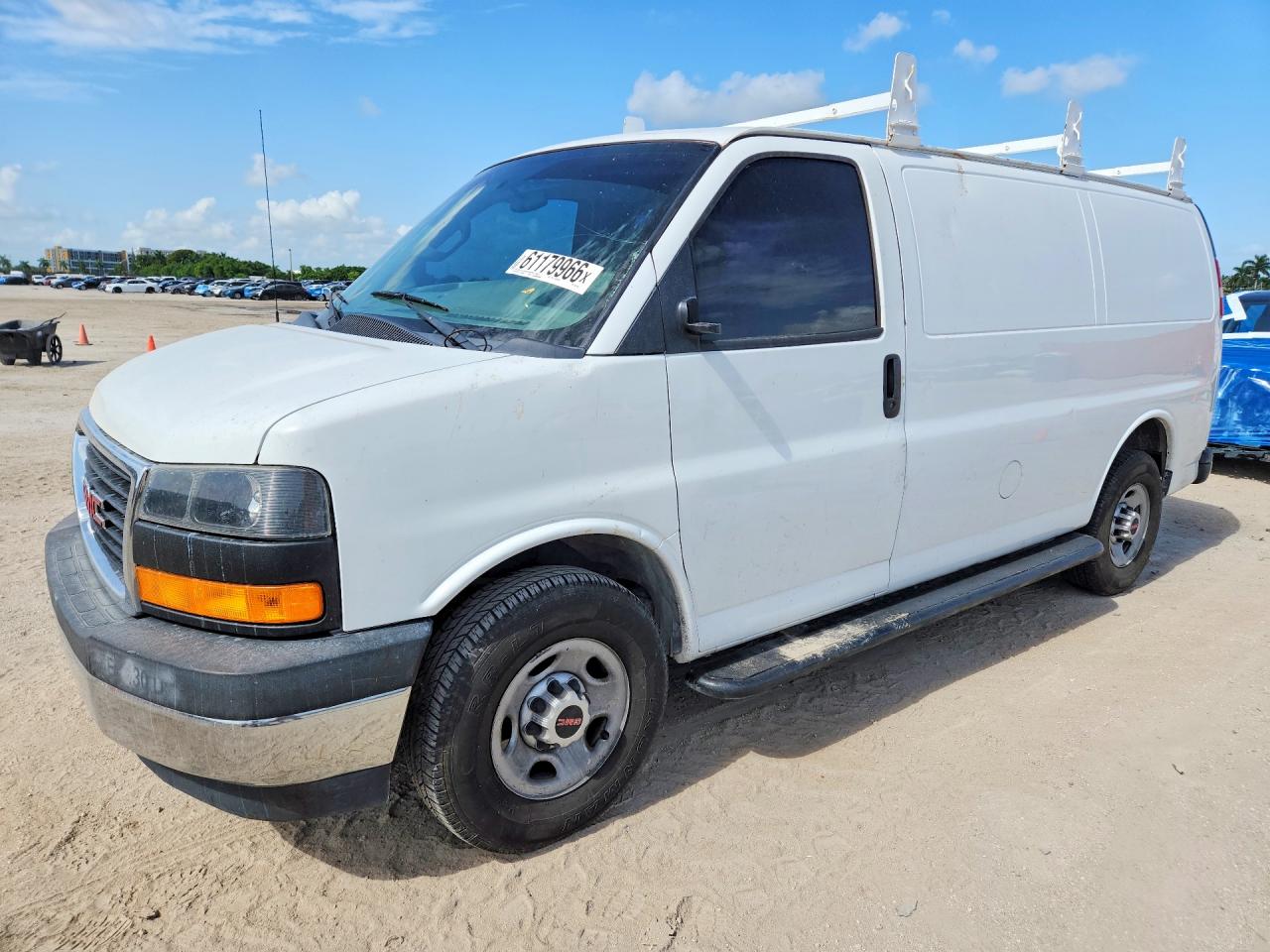 2017 GMC SAVANA G2500 | 1GTW7AFF5H1903709 | UPCARS