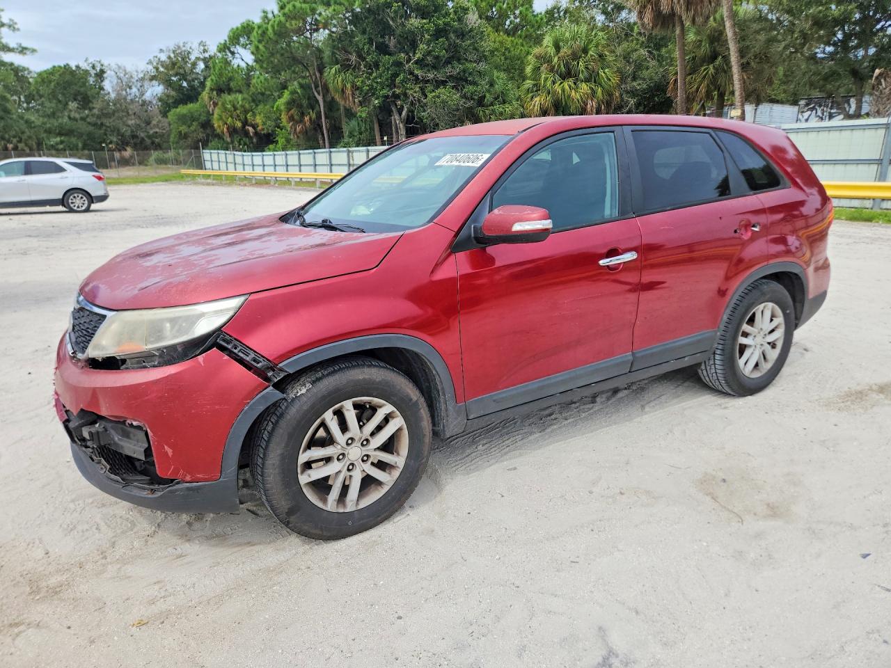 2014 KIA SORENTO LX | 5XYKT3A66EG448409 | UPCARS