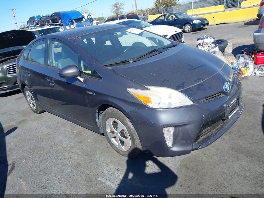 2012 TOYOTA PRIUS FOUR | JTDKN3DU8C1498083 | UPCARS