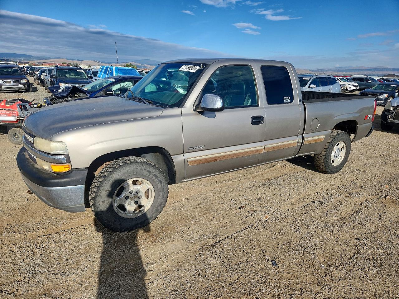 2001 CHEVROLET SILVERADO K1500 | 1GCEK19T71E136097 | UPCARS