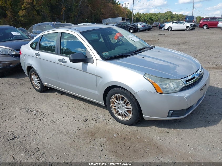 2010 FORD FOCU SE | 1FAHP3FN5AW183399 | UPCARS