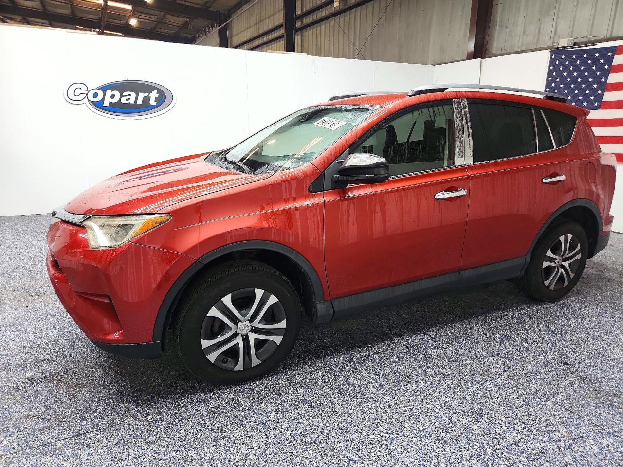 2017 TOYOTA RAV4 LE | JTMZFREV5HJ140677 | UPCARS
