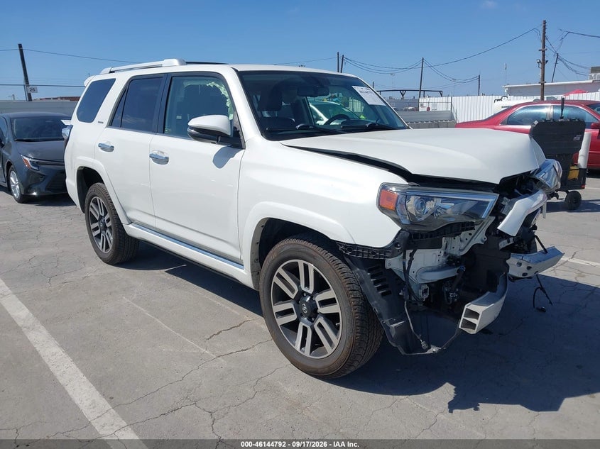 2018 TOYOTA 4RUNNER LIMITED | JTEBU5JR7J5540338 | UPCARS