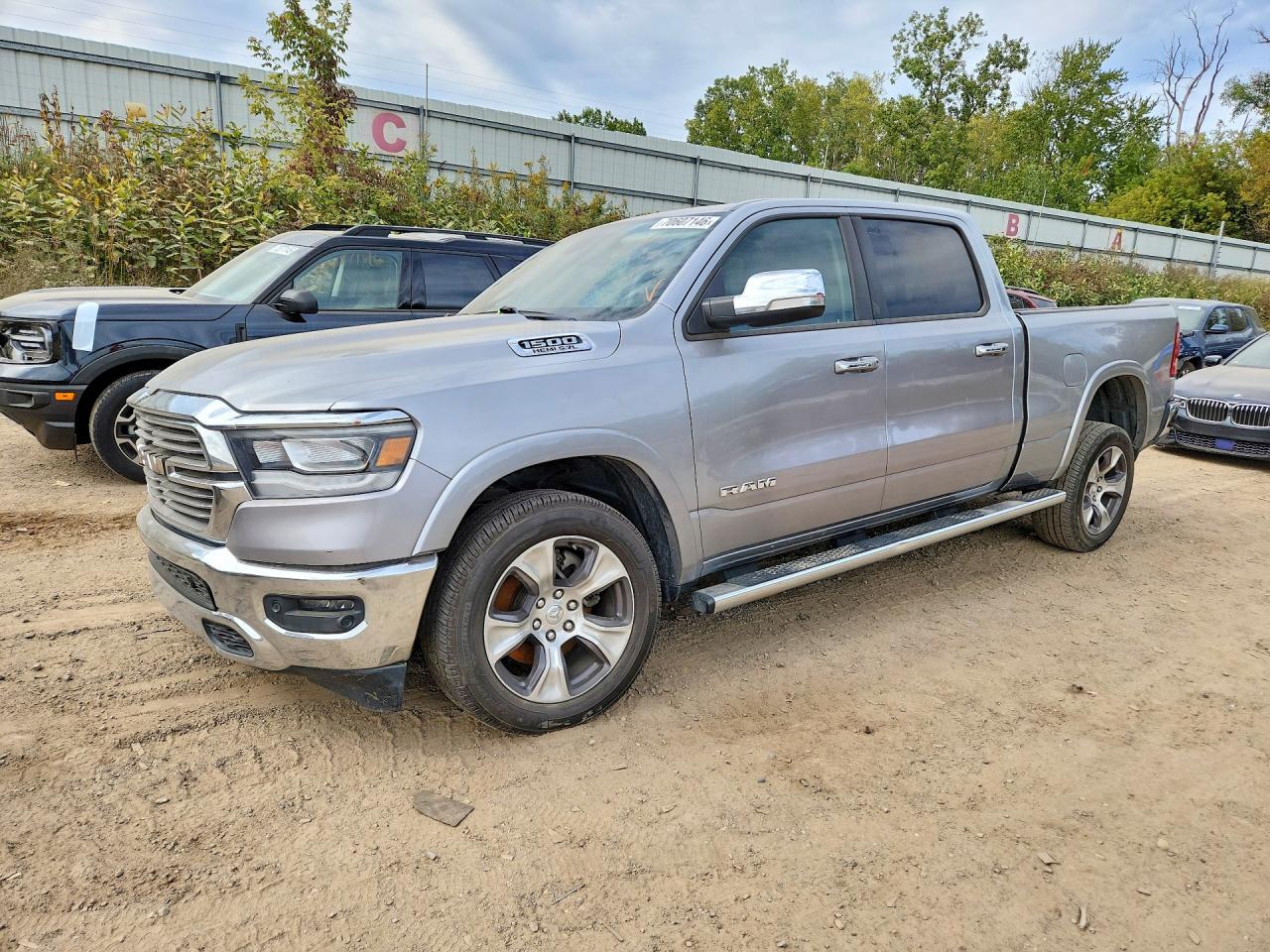 2020 RAM 1500 LARAMIE | 1C6SRFRT1LN141480 | UPCARS