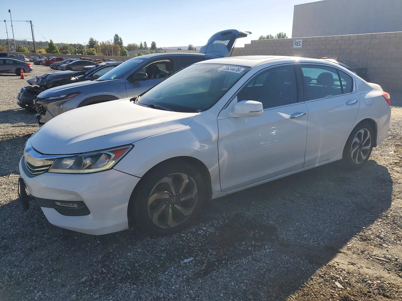 2016 HONDA ACCORD EXL | 1HGCR3F80GA028517 | UPCARS