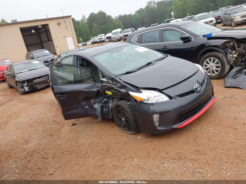 2013 TOYOTA PRIUS THREE | JTDKN3DU2D5643385 | UPCARS