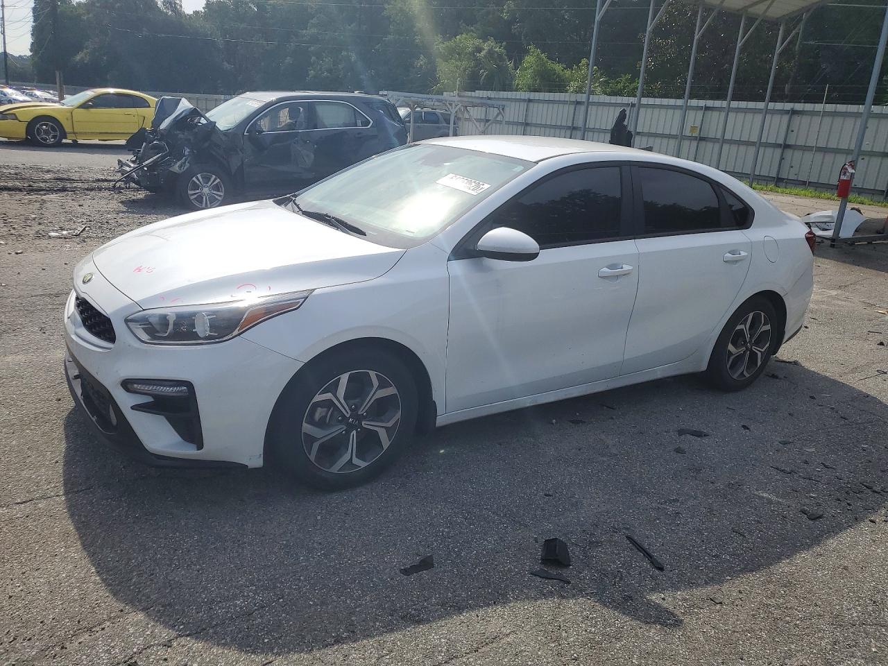 2021 KIA FORTE LXS | 3KPF24AD0ME344373 | UPCARS