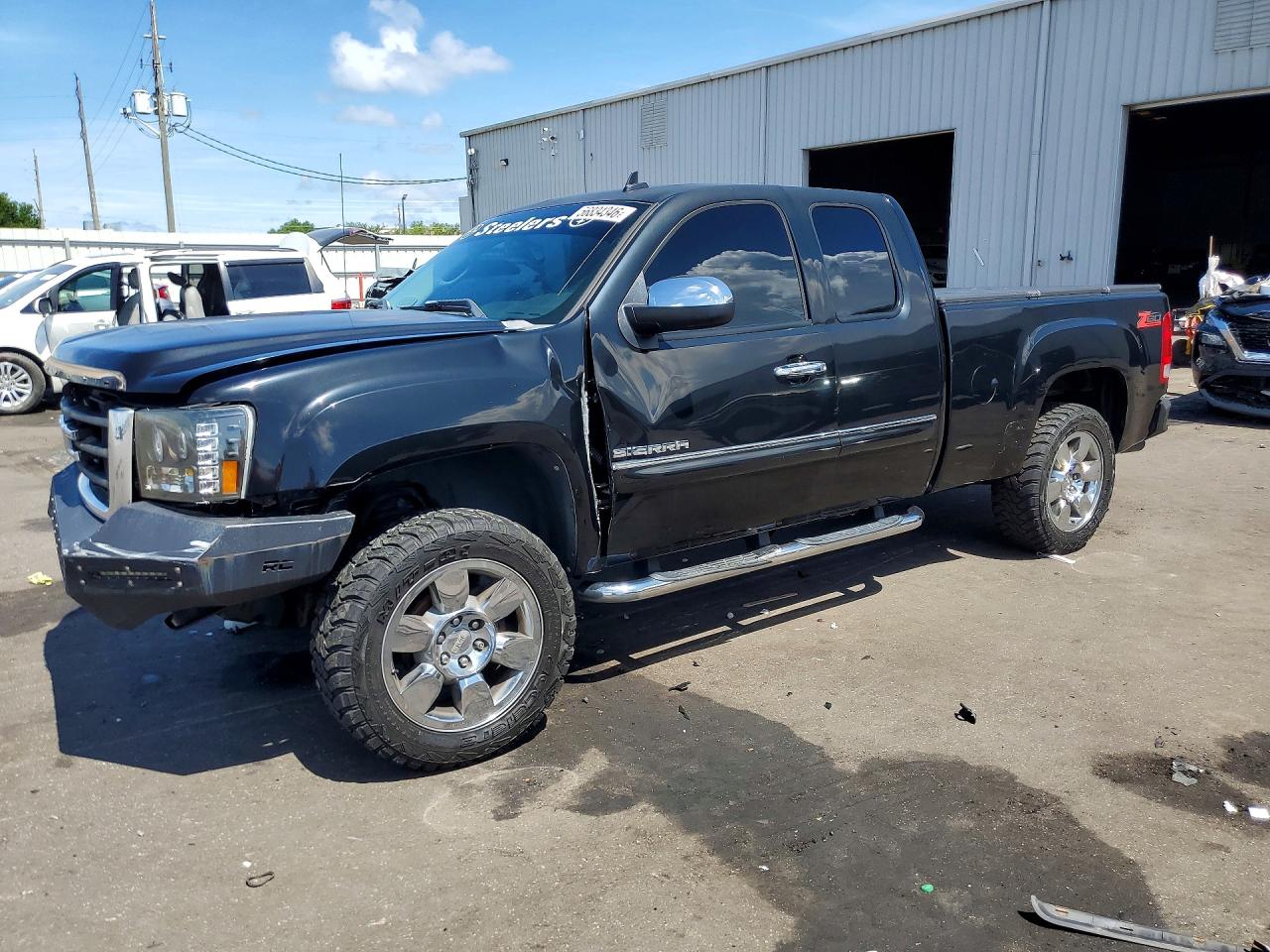2011 GMC SIERRA K1500 SLE | 1GTR2VE3XBZ103376 | UPCARS