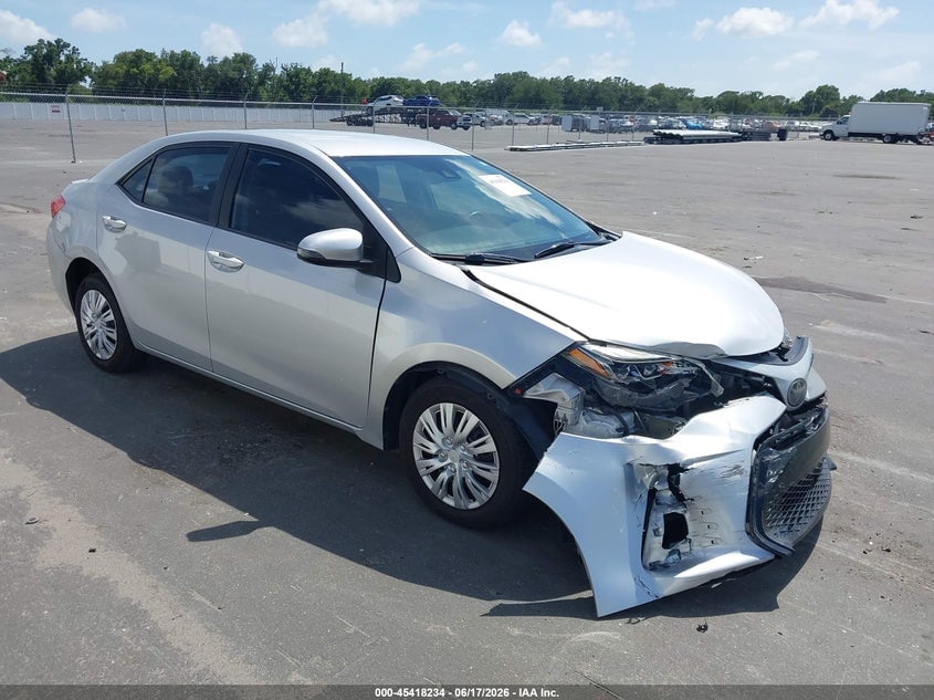 2018 TOYOTA COROLLA SE | 5YFBURHE9JP812616 | UPCARS