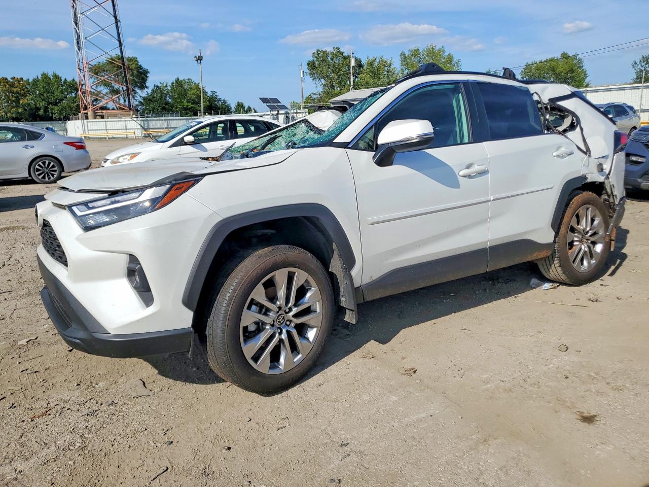 2024 TOYOTA RAV4 XLE PREMIUM | 2T3A1RFV9RW434838 | UPCARS