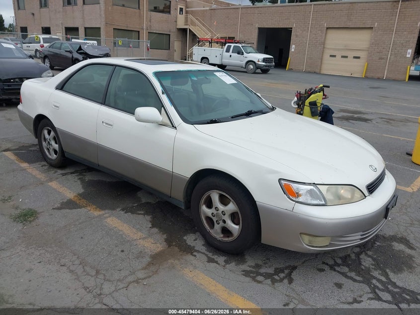 1999 LEXUS ES 300 | JT8BF28G3X0230175 | UPCARS