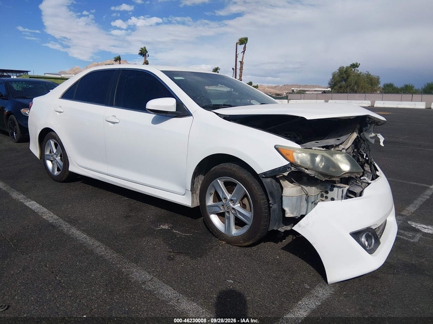 2014 TOYOTA CAMRY SE | 4T1BF1FK1EU408024 | UPCARS