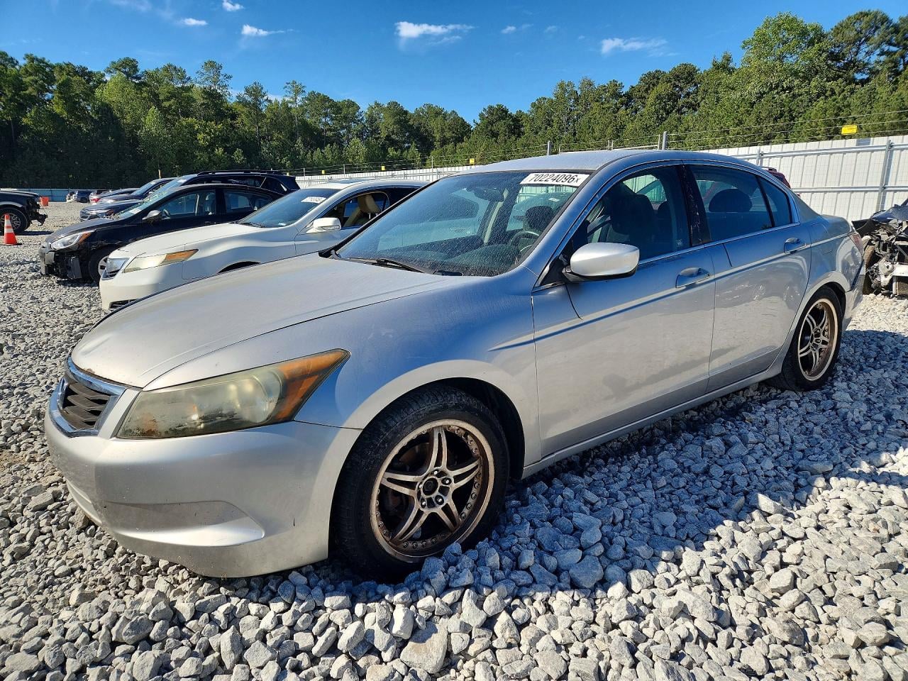 2010 HONDA ACCORD LX | 1HGCP2F39AA068395 | UPCARS