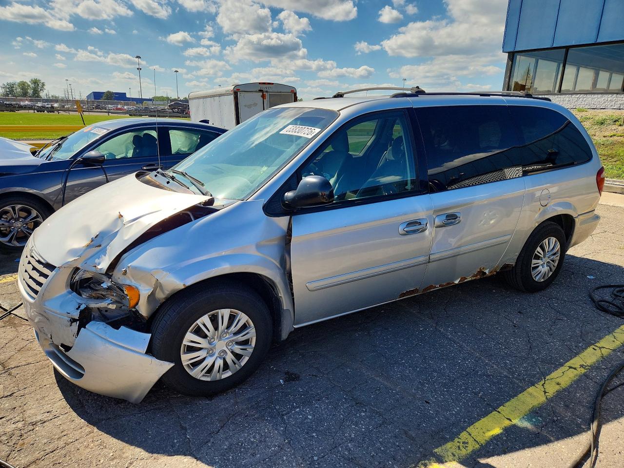 2006 CHRYSLER MINIVAN LX | 2A4GP44R36R666188 | UPCARS