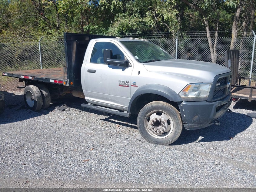 2015 RAM 5500 CHASSIS TRADESMAN/SLT | 3C7WRMBL3FG577983 | UPCARS