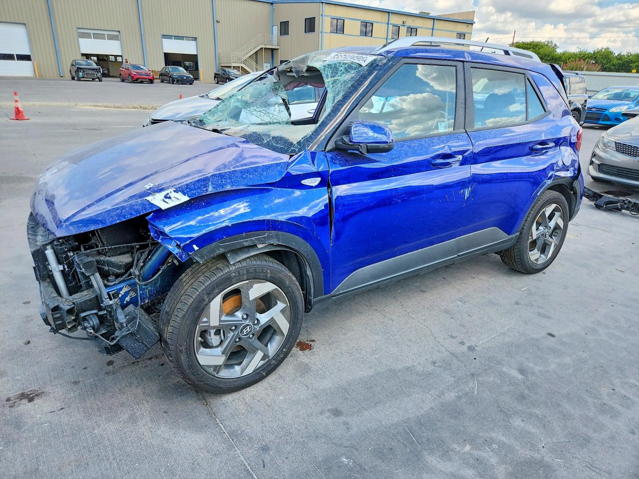 2025 HYUNDAI VENUE SEL | KMHRC8A39SU387984 | UPCARS