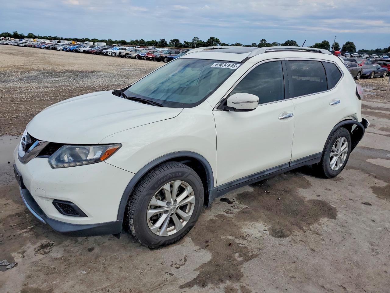 2015 NISSAN ROGUE SV | 5N1AT2MV1FC840885 | UPCARS