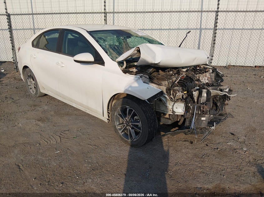 2022 KIA FORTE LXS | 3KPF24AD6NE485028 | UPCARS