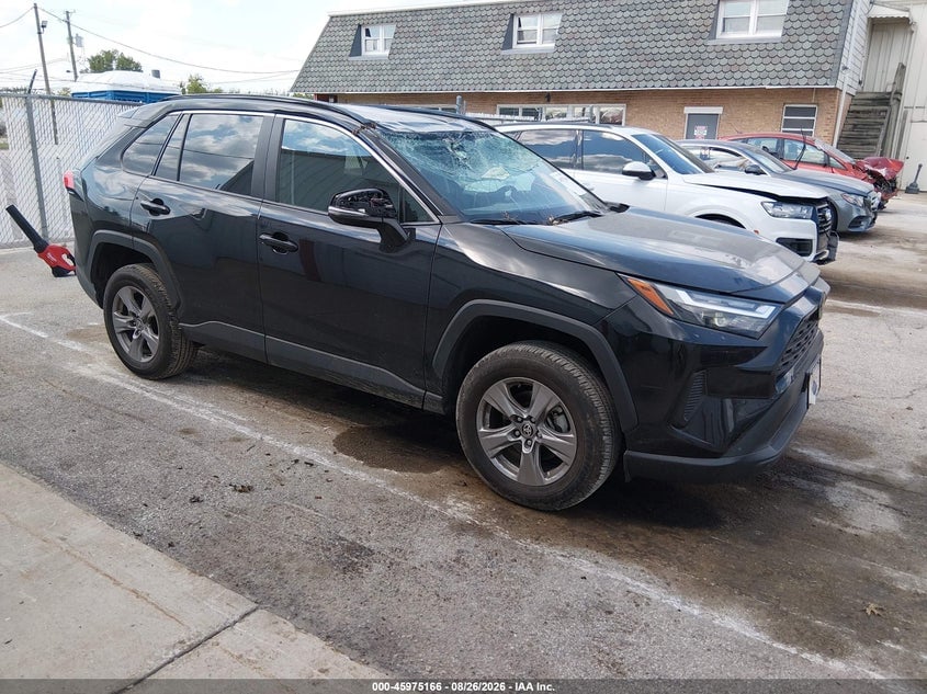 2024 TOYOTA RAV4 XLE | 2T3P1RFV8RC484674 | UPCARS