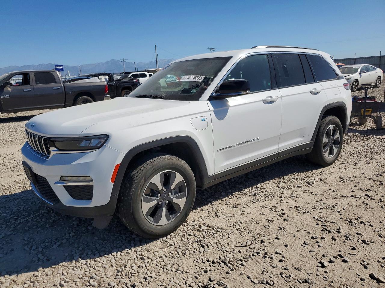 2024 JEEP CHEROKEE LIMITED 4XE | 1C4RJYB62RC181344 | UPCARS