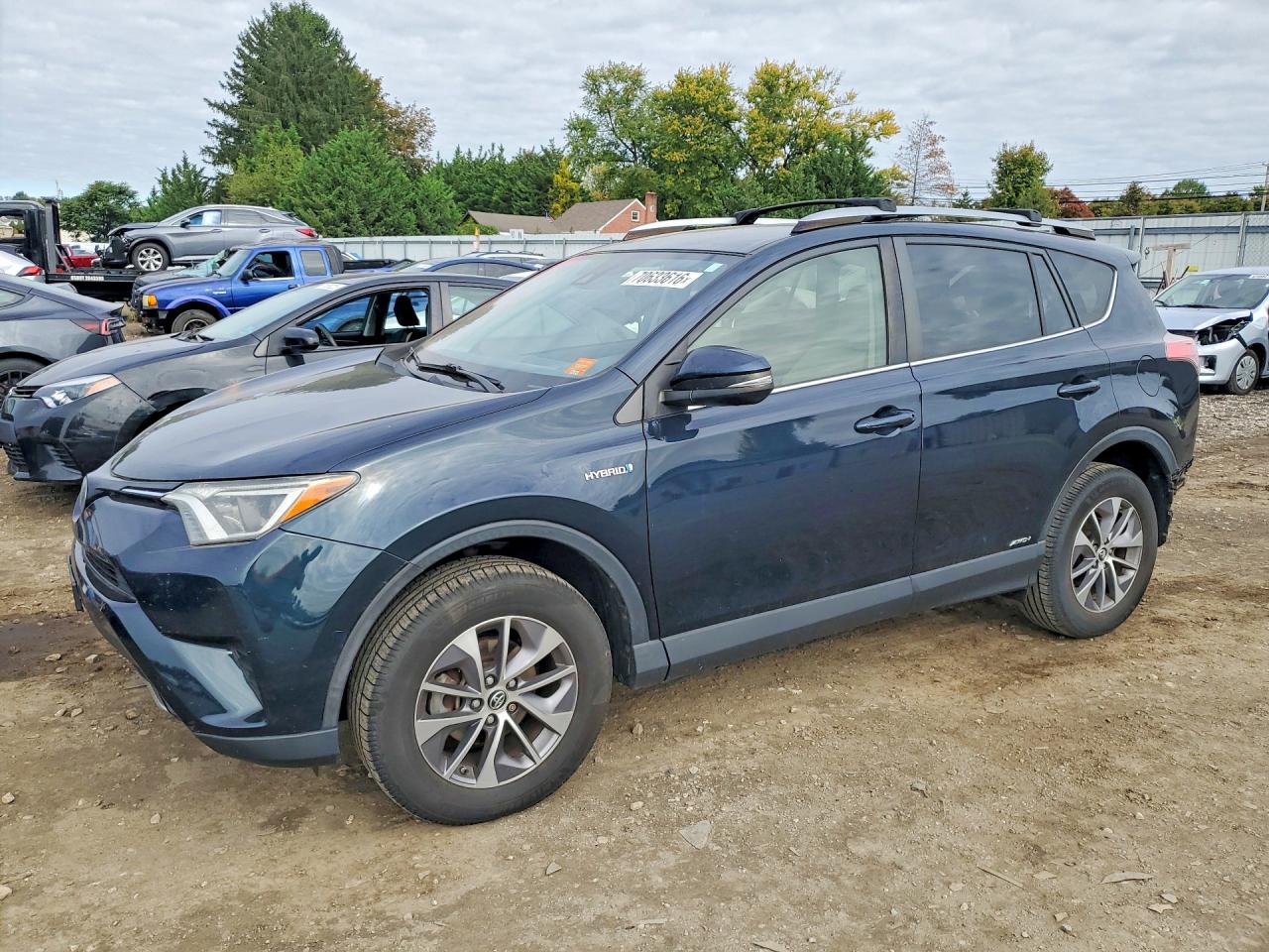 2018 TOYOTA RAV4 LE | JTMRJREV4JD224766 | UPCARS
