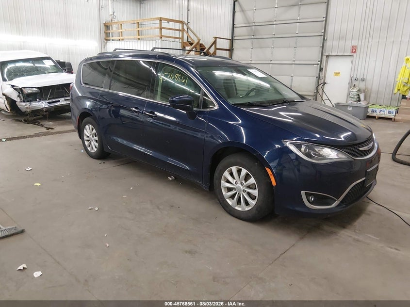 2019 CHRYSLER PACIFICA TOURING PLUS | 2C4RC1FGXKR598146 | UPCARS