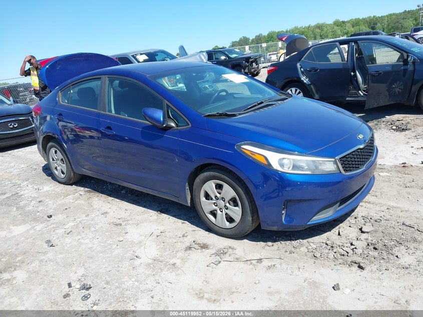 2017 KIA FORTE LX | 3KPFK4A73HE060915 | UPCARS