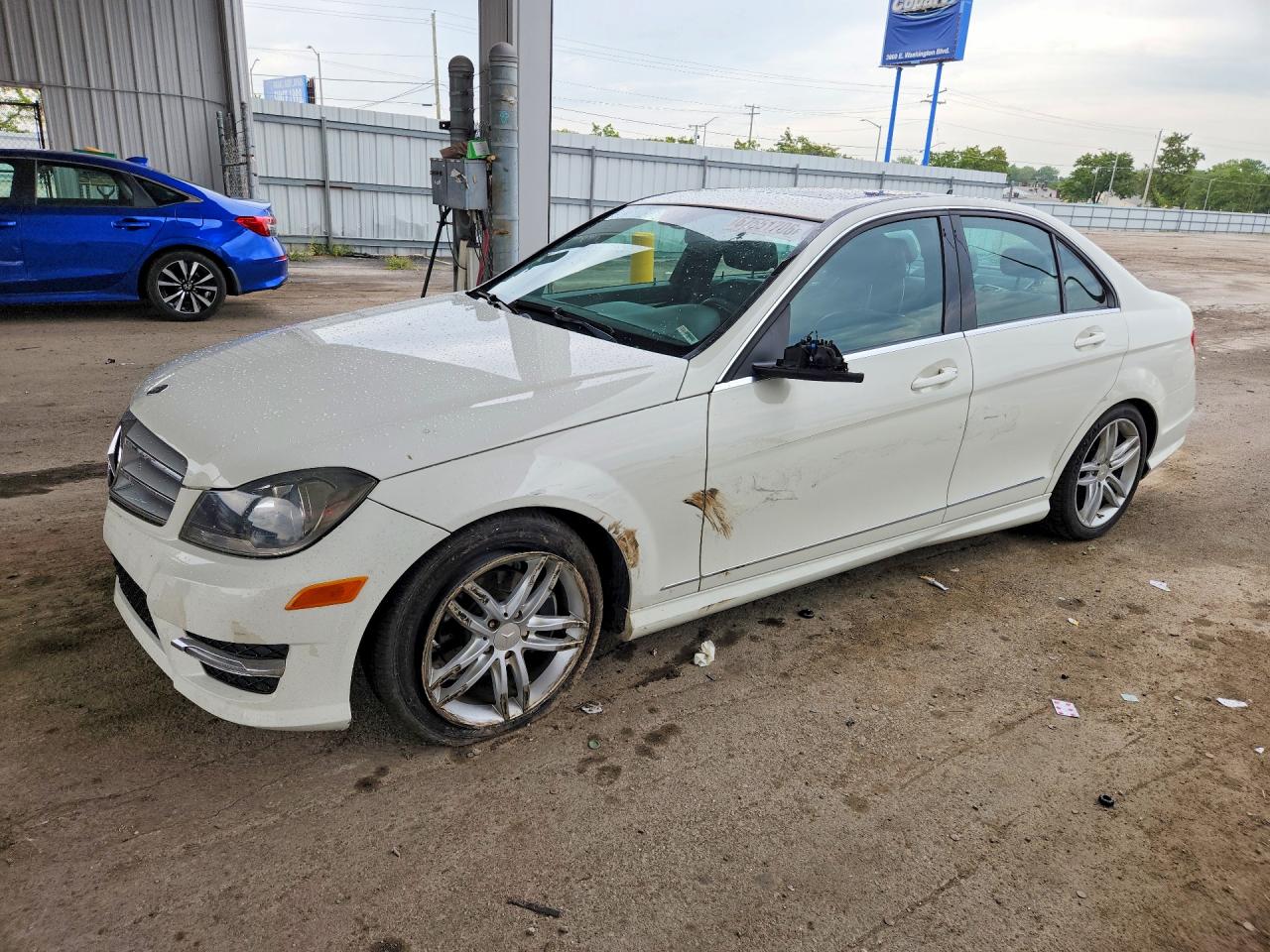 2012 MERCEDES-BENZ C-CLASS 300 4MATIC | WDDGF8BB9CA609988 | UPCARS