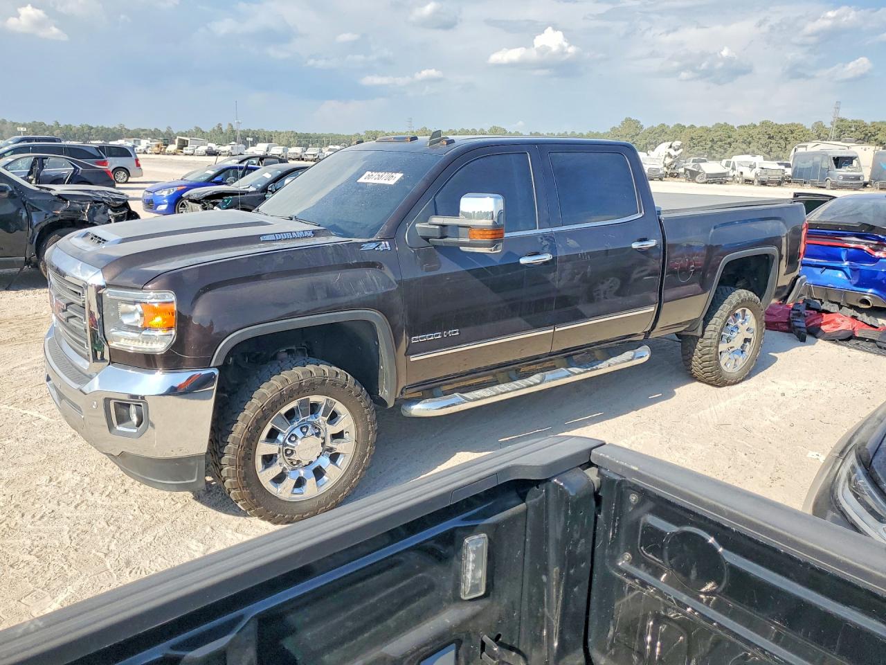 2018 GMC SIERRA K2500 SLT | 1GT12TEYXJF275727 | UPCARS