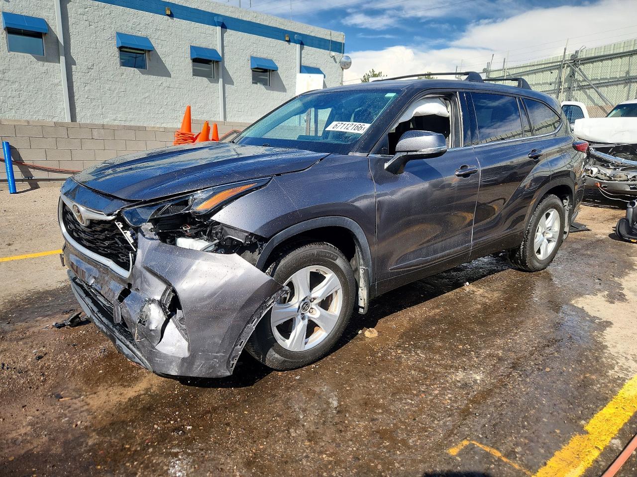 2022 TOYOTA HIGHLANDER LE | 5TDZZRAH6NS139382 | UPCARS