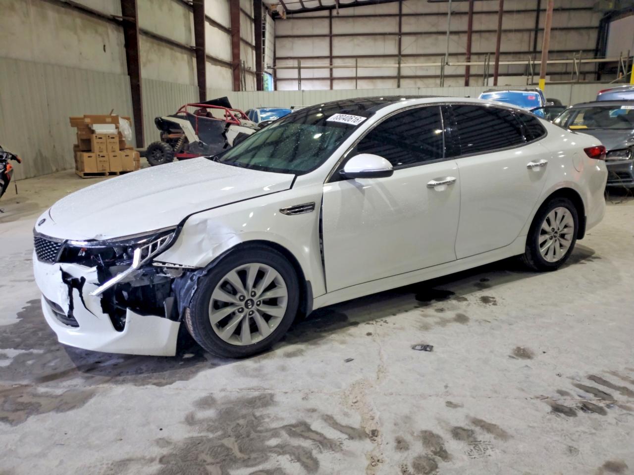 2018 KIA OPTIMA S | 5XXGT4L31JG242153 | UPCARS