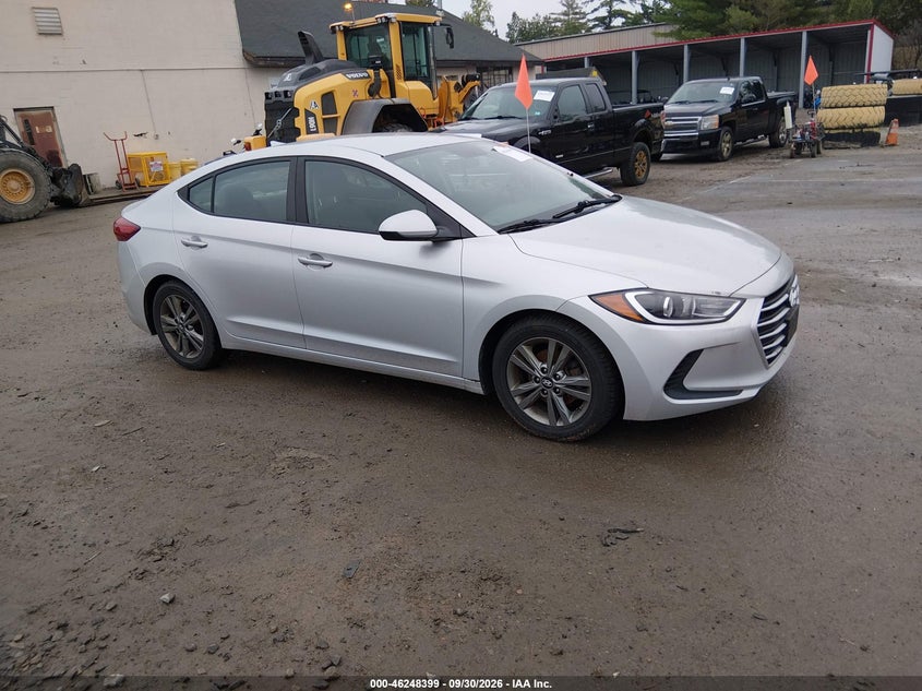 2018 HYUNDAI ELANTRA SEL | 5NPD84LF1JH237182 | UPCARS