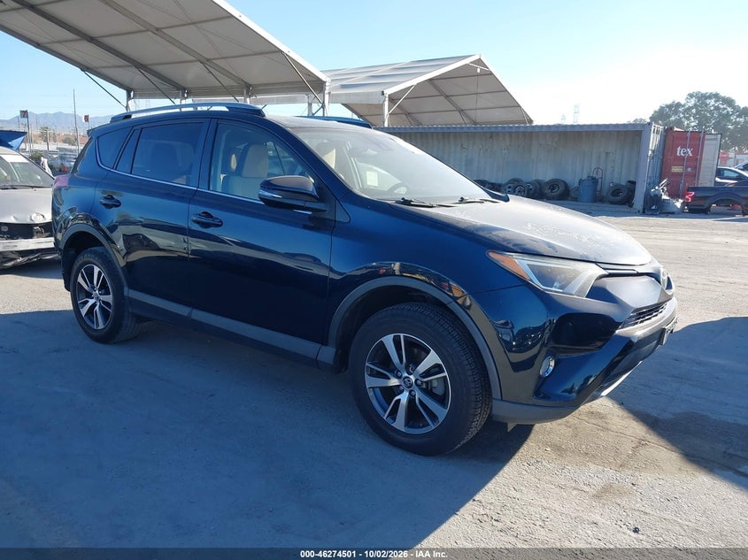 2017 TOYOTA RAV4 XLE | JTMWFREV6HJ136575 | UPCARS