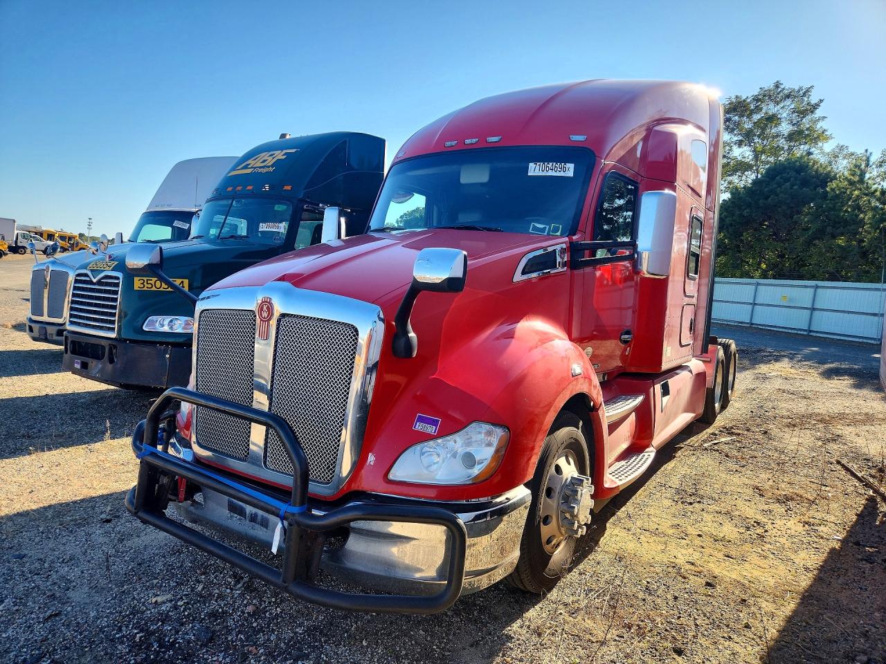 2020 KENWORTH ALL OTHER SEMI TRUCK | 1XKYD49X8LJ393134 | UPCARS