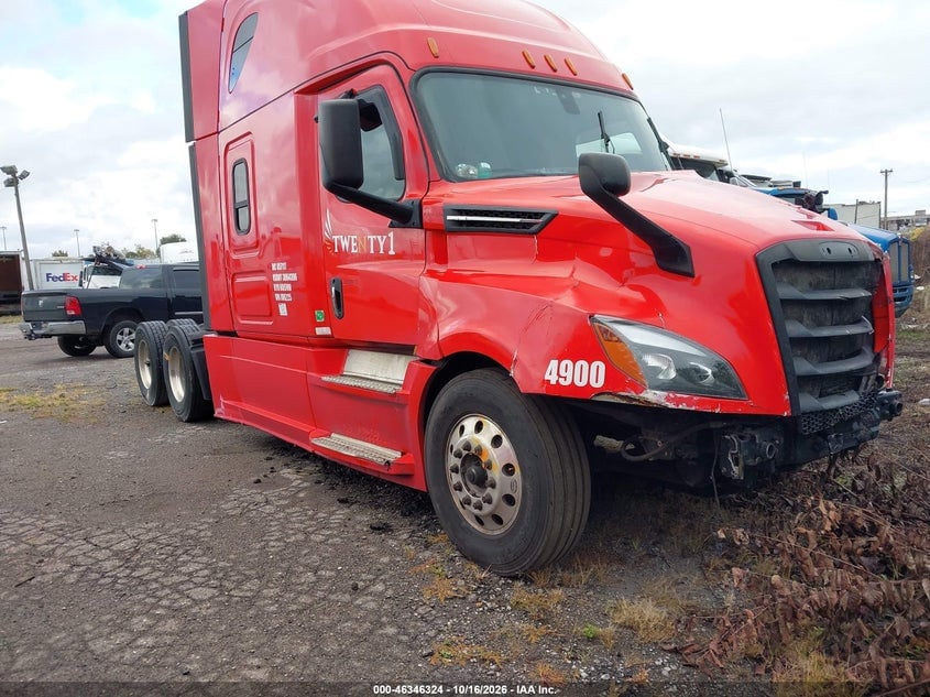 2018 FREIGHTLINER NEW CASCADIA 126 | 3AKJHHDR4JSJU6225 | UPCARS