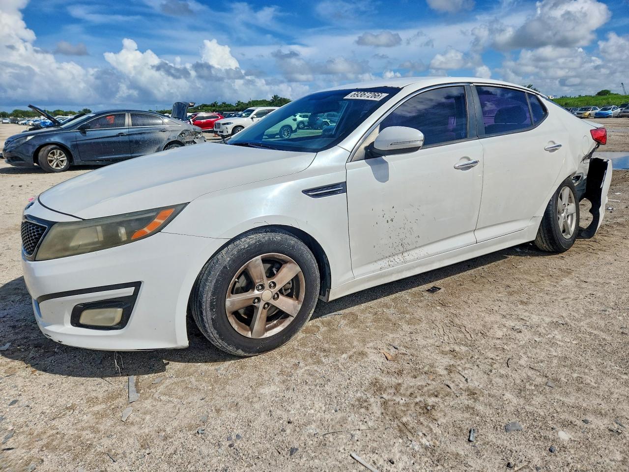 2015 KIA OPTIMA LX | 5XXGM4A74FG428828 | UPCARS