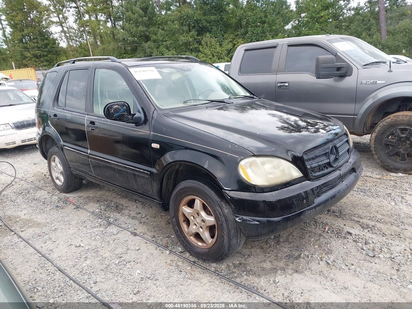 2001 MERCEDES-BENZ ML 320 | 4JGAB54E61A260010 | UPCARS