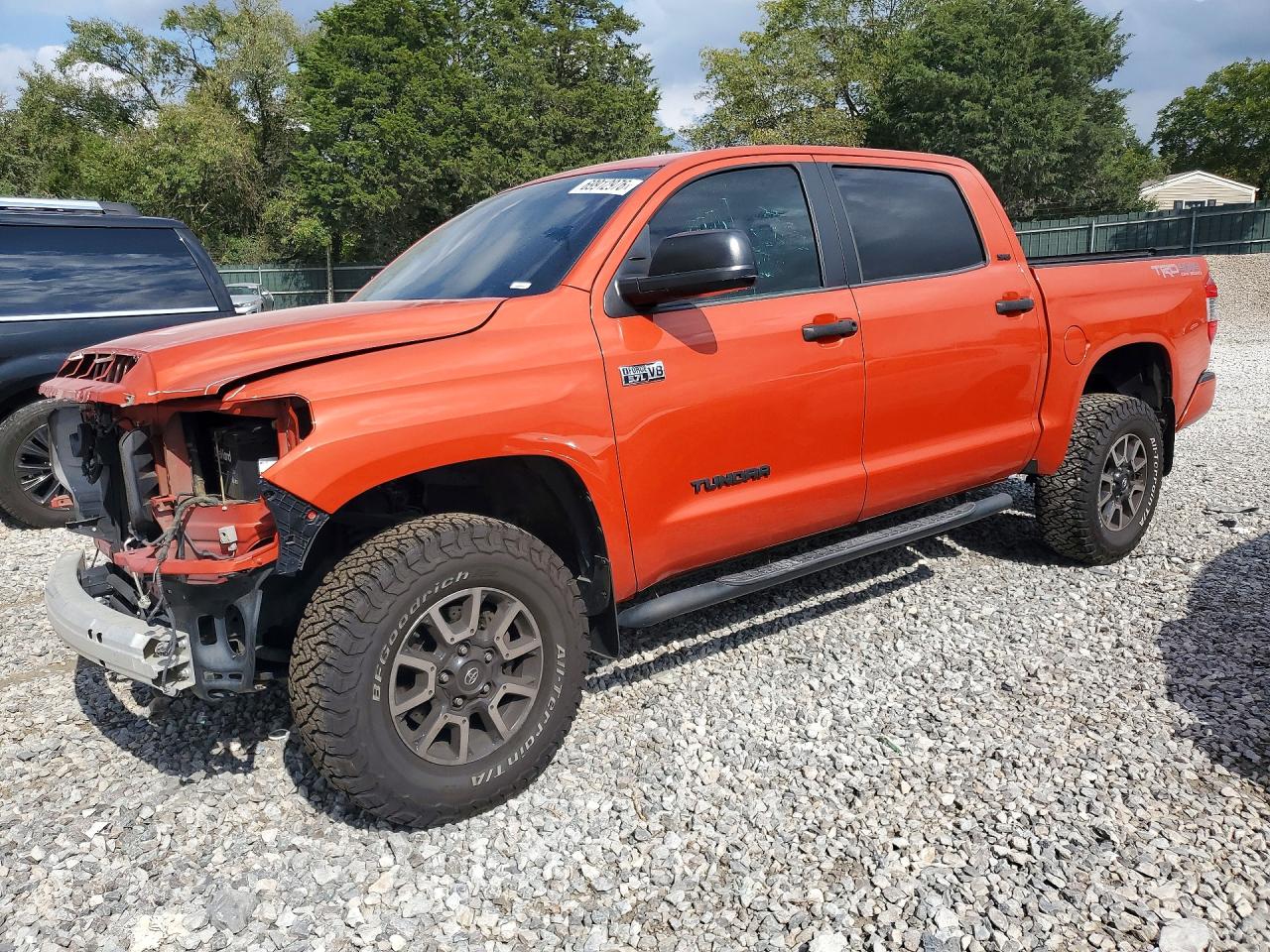 2018 TOYOTA TUNDRA CREWMAX SR5 | 5TFDY5F11JX694553 | UPCARS