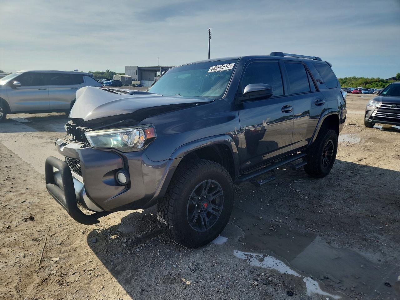 2017 TOYOTA 4RUNNER TRD OFF-ROAD | JTEBU5JR1H5441007 | UPCARS