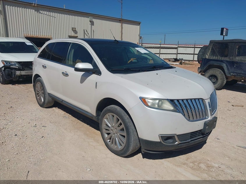 2011 LINCOLN MKX | 2LMDJ6JK2BBJ21695 | UPCARS