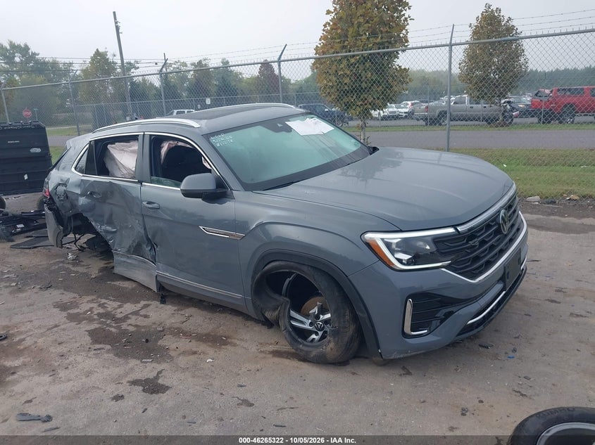 2024 VOLKSWAGEN ATLAS CROSS SPORT 2.0T SEL R-LINE | 1V2AE2CA3RC262983 | UPCARS
