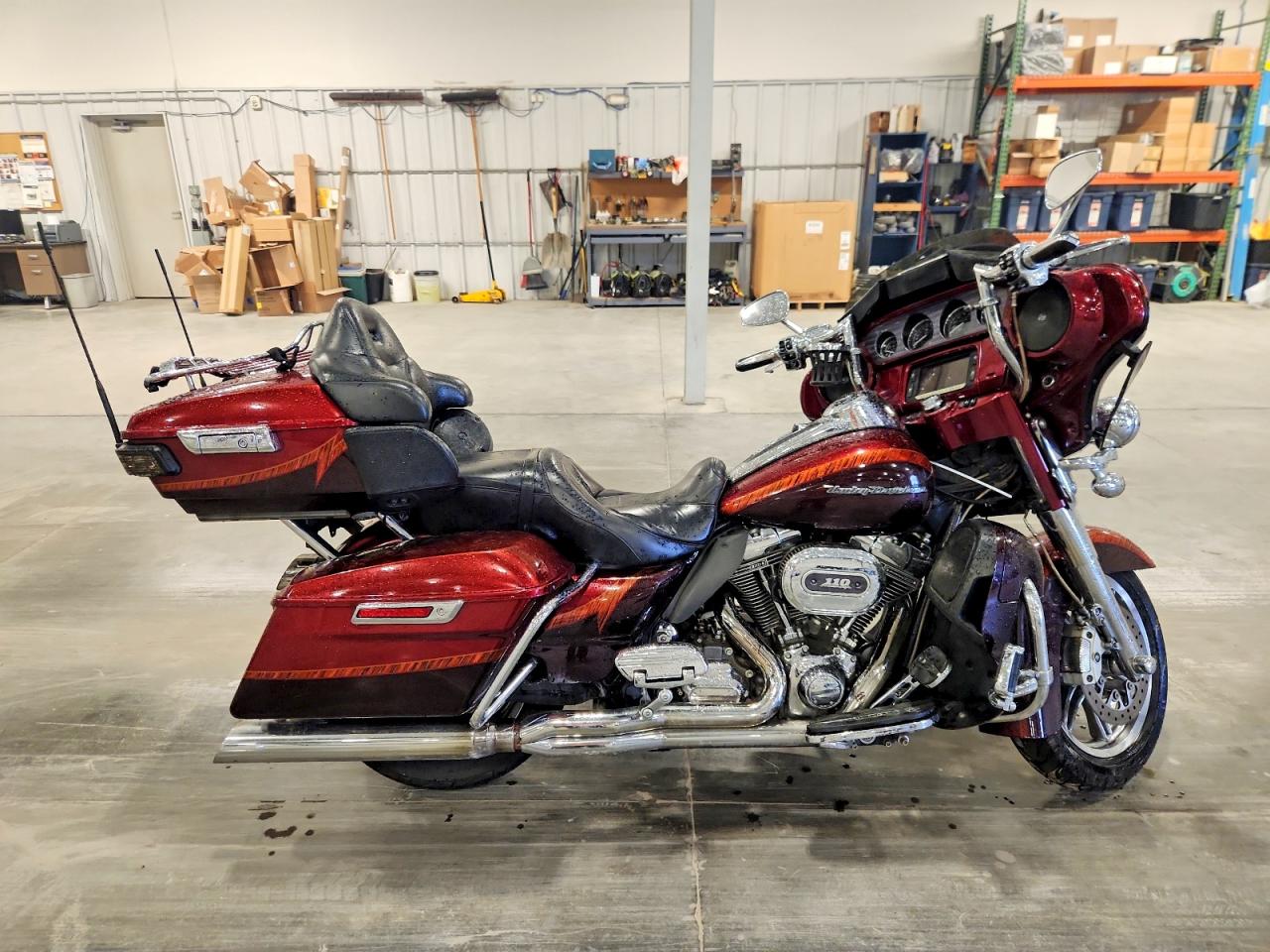 2014 HARLEY-DAVIDSON FLSE CVO LIMITED | 1HD1TEN19EB962673 | UPCARS