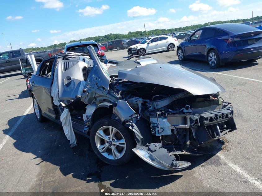2014 FORD FOCU SE | 1FADP3K22EL274387 | UPCARS