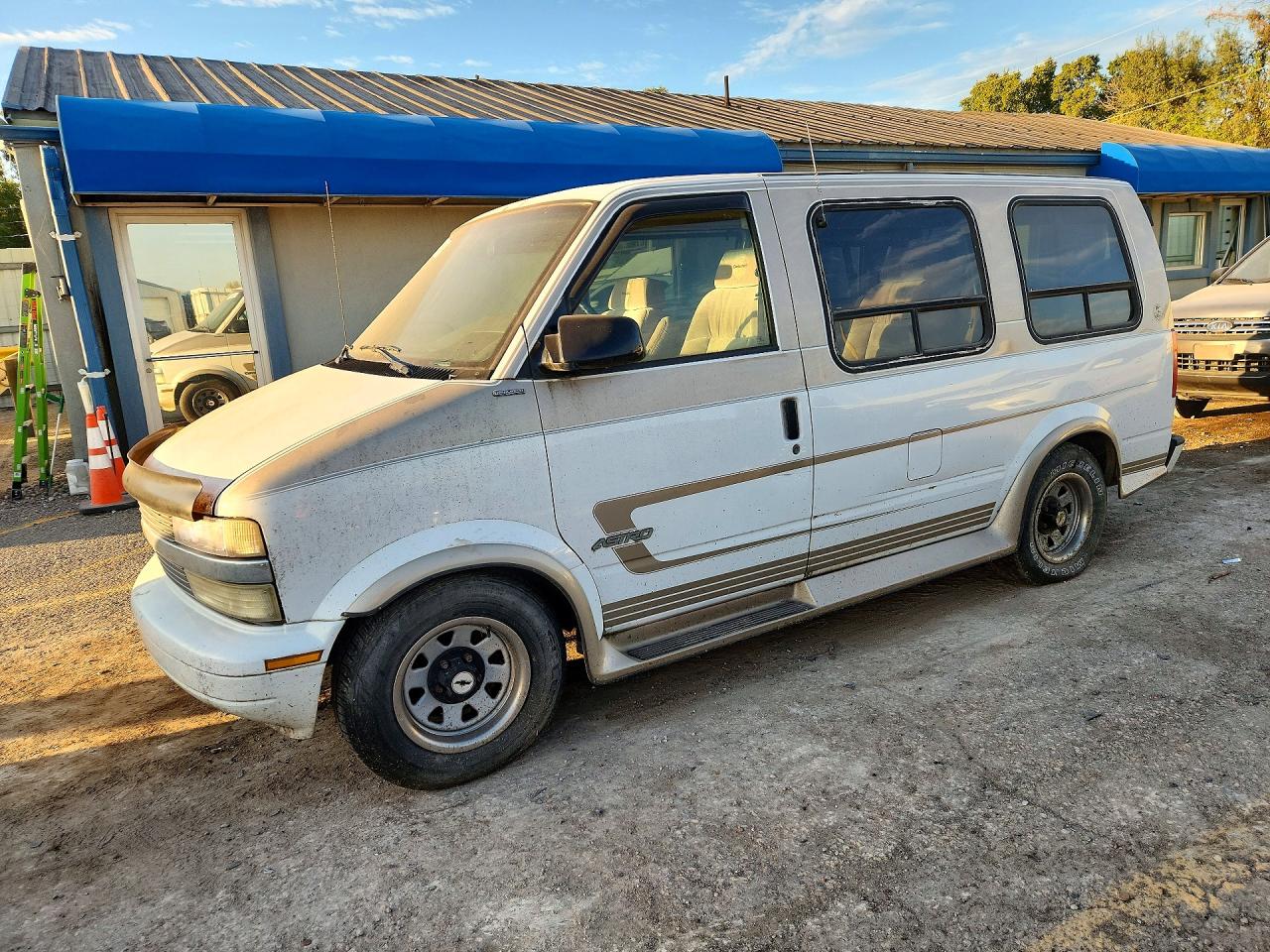 1995 CHEVROLET ASTRO | 1GBDM19W0SB134120 | UPCARS