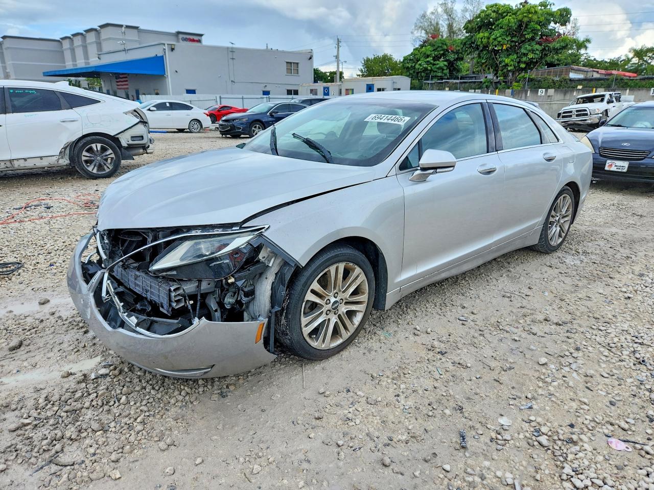 2015 LINCOLN MKZ | 3LN6L2G92FR625375 | UPCARS