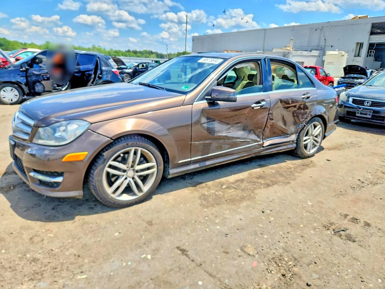 2013 MERCEDES-BENZ C-CLASS 250 | WDDGF4HB1DA828820 | UPCARS