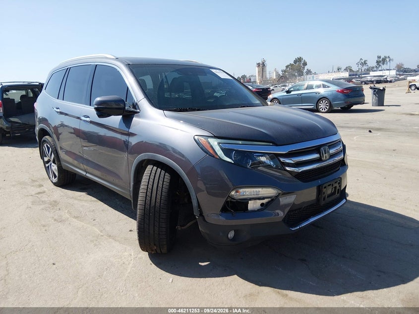 2018 HONDA PILO TOURING | 5FNYF5H92JB004197 | UPCARS